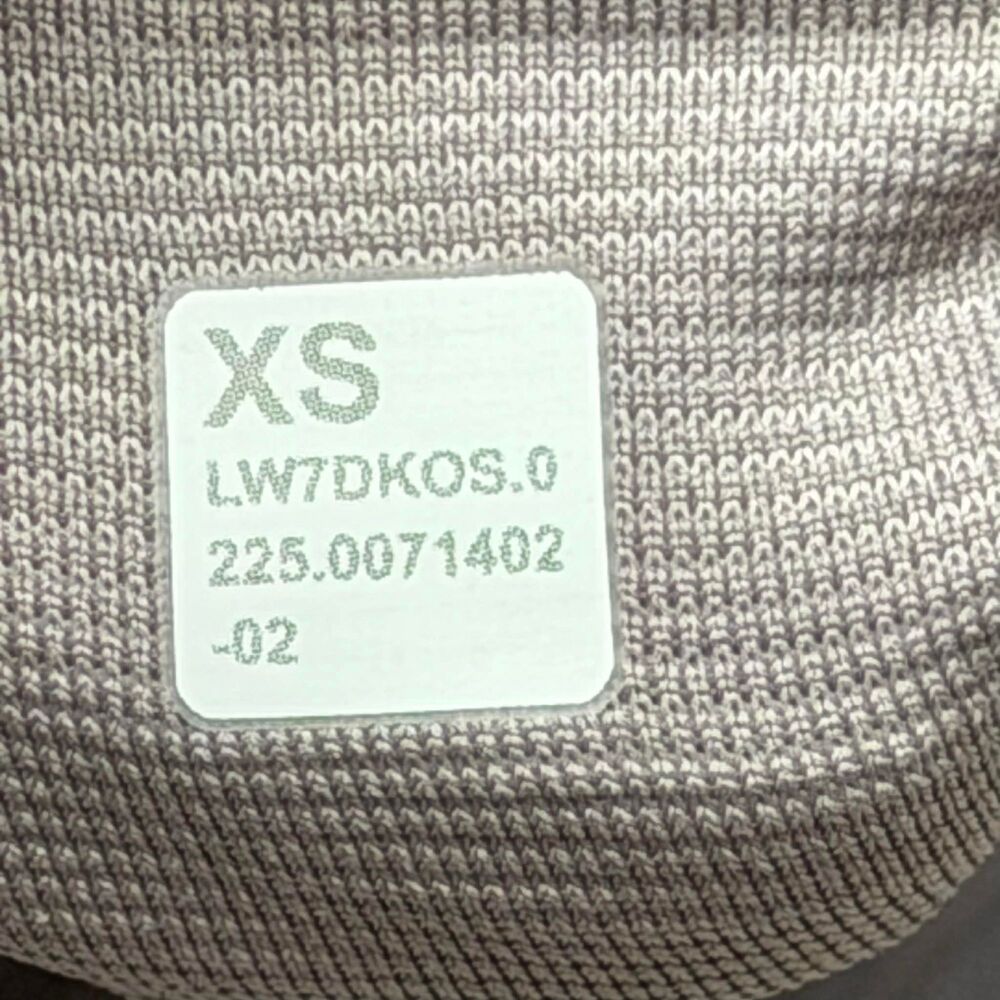 Lululemon Shake It Out High-Rise Running Short 2.5" Mauve Grey - Picture 7 of 8